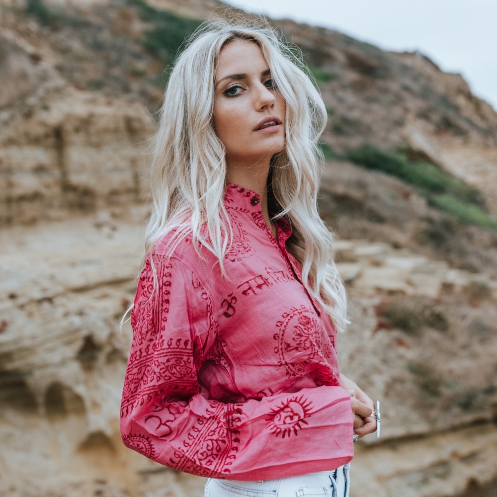 Om Shirt, Yoga Boho Style, Rayon Black White Sm XL